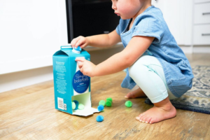 8 fine motor pincer grasp activities for toddlers